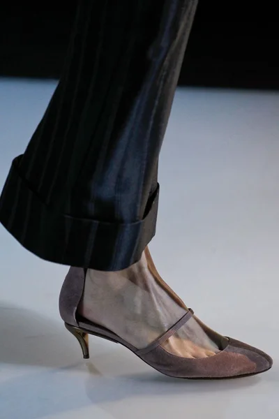 Look 19